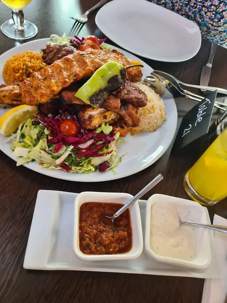 Menu_Vaadi Mediterranean Restaurant_Hucknall_image_2