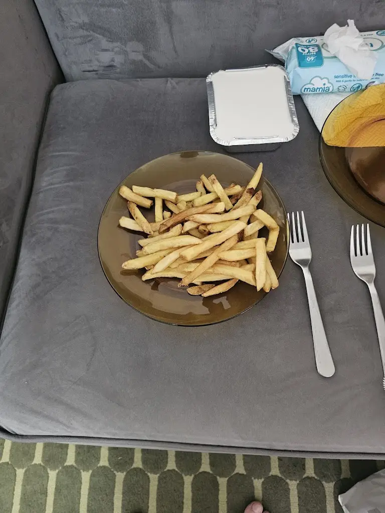 simon brown_Vaadi Mediterranean Restaurant_Hucknall_review