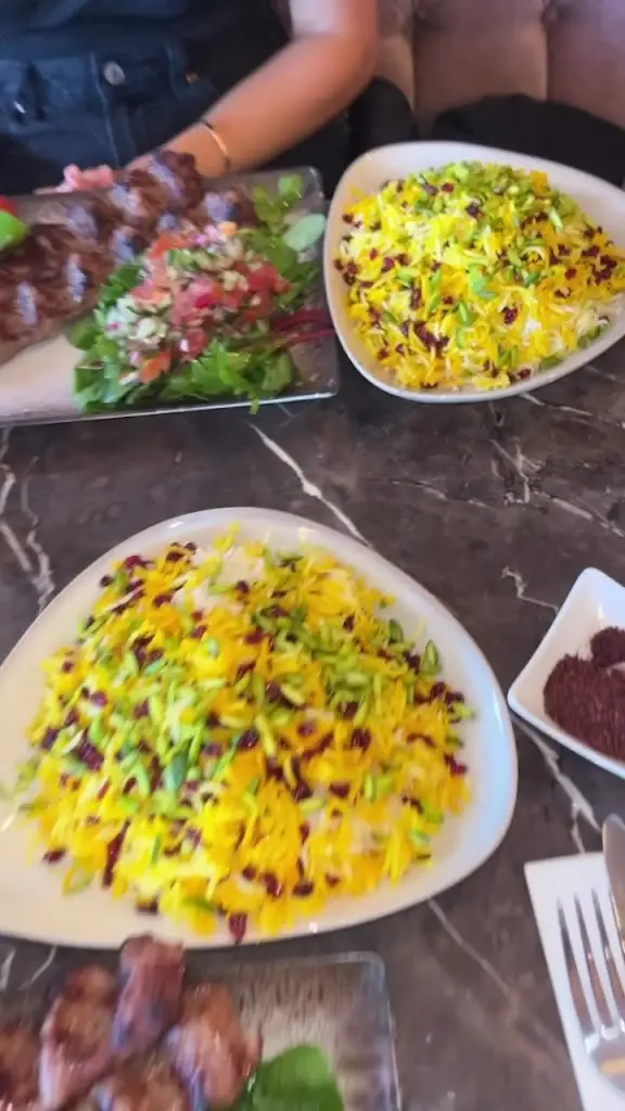 Pardis Hove_Hove_slider_image_2