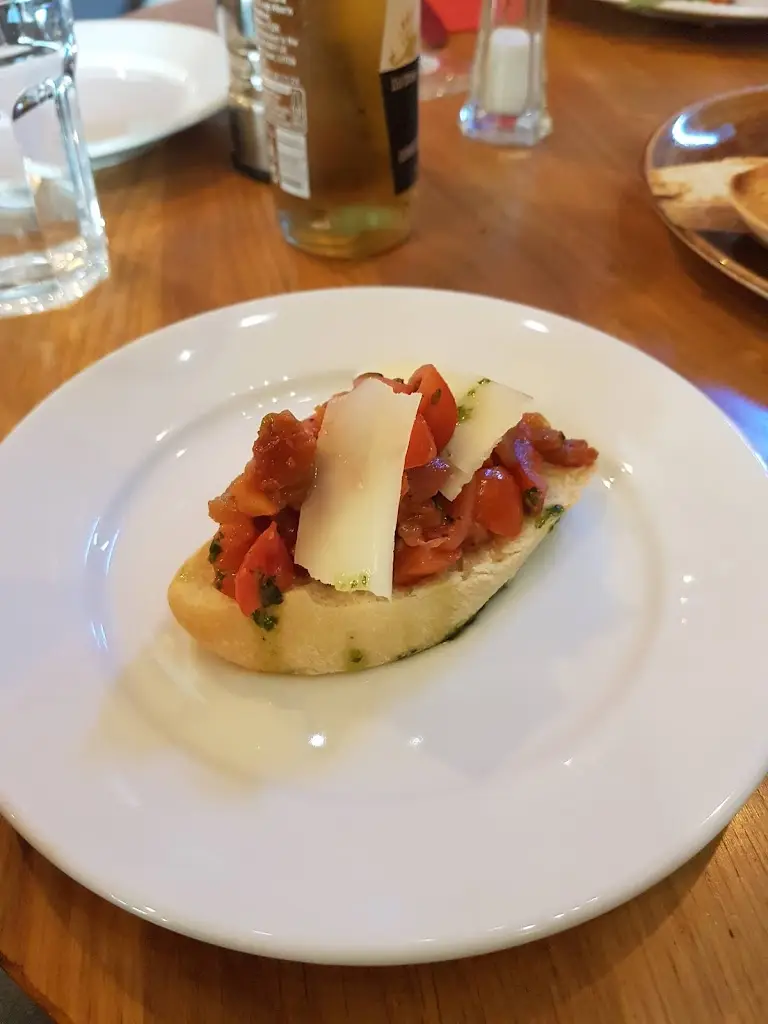 Menu_La Piazza_Hove_image_6