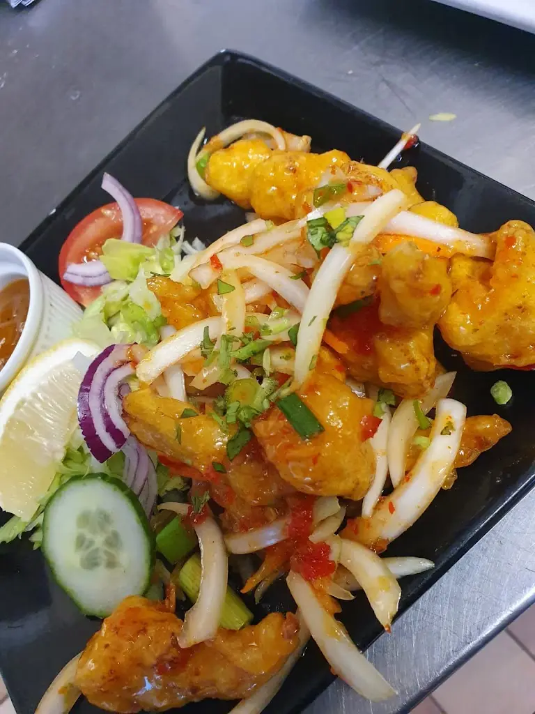 Addi Harding_Chillies Bangladeshi & Indian Restaurant_Banwell_reseña