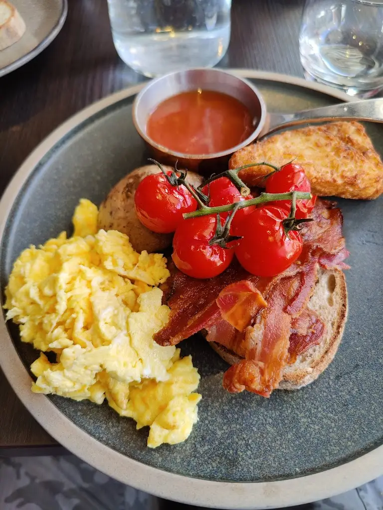 Menu_Six - Brighton & Hove_Hove_image_5