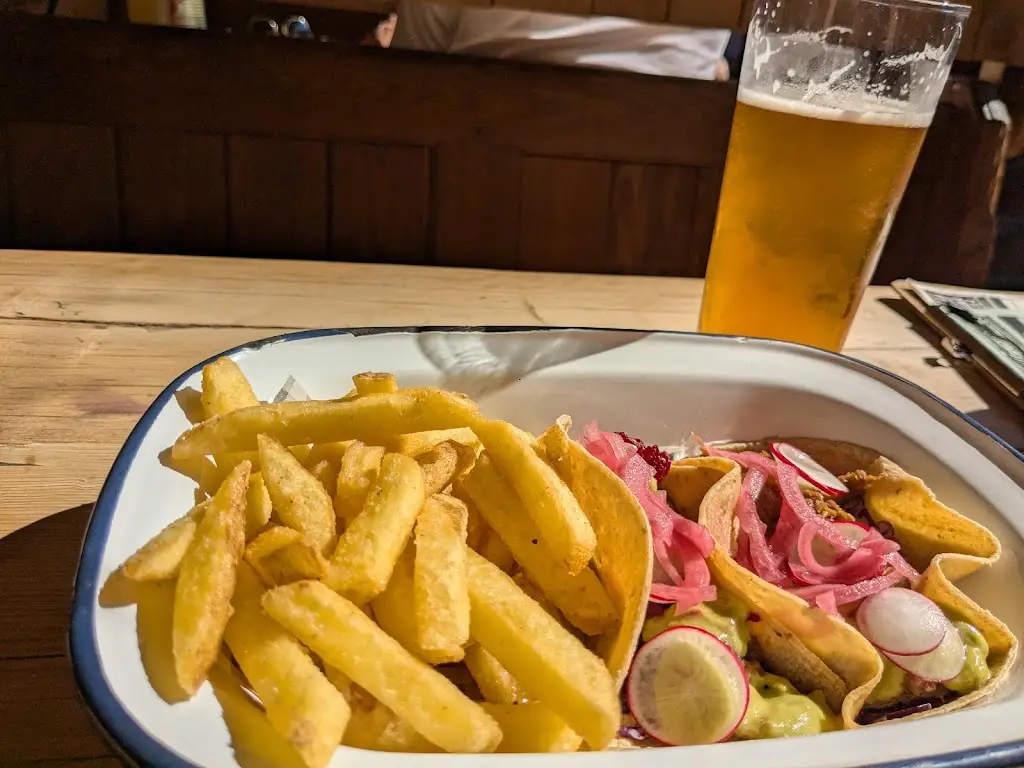 Harriet_The Hop Tub_Hurstpierpoint_review