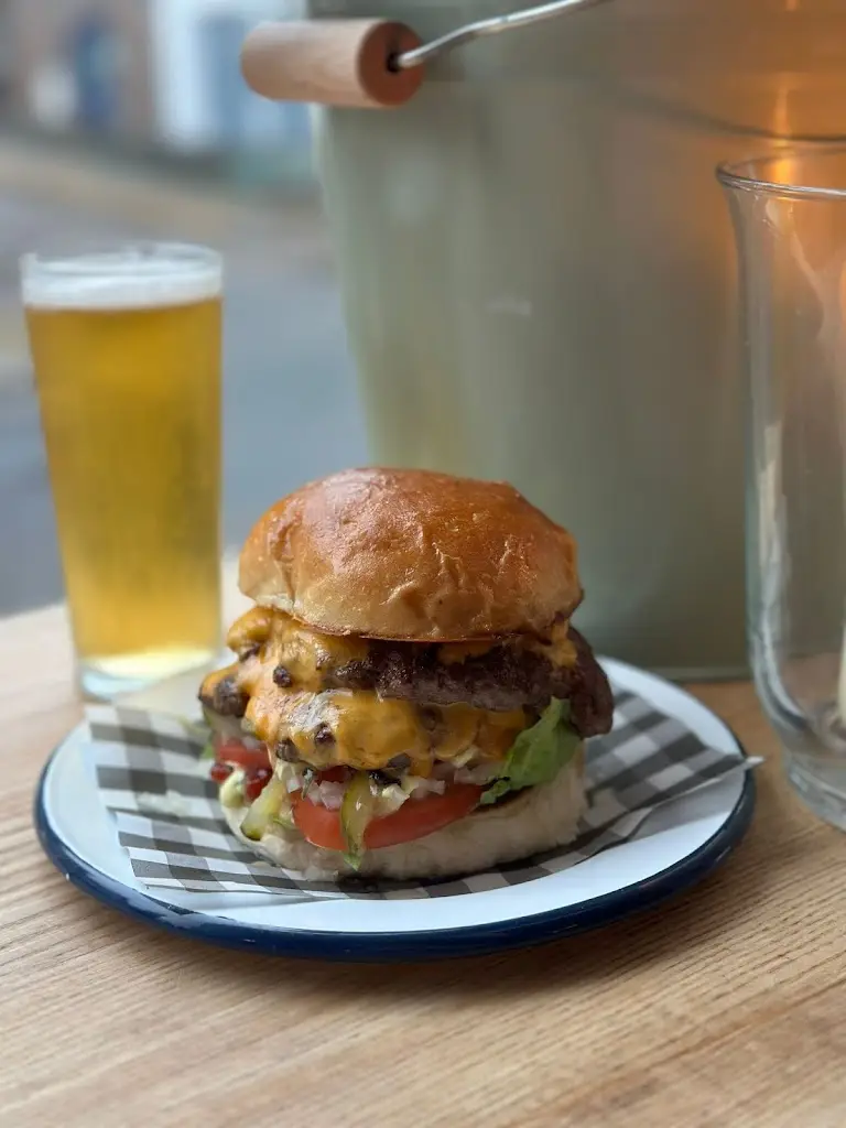 The Hop Tub_Hurstpierpoint_slider_image_2