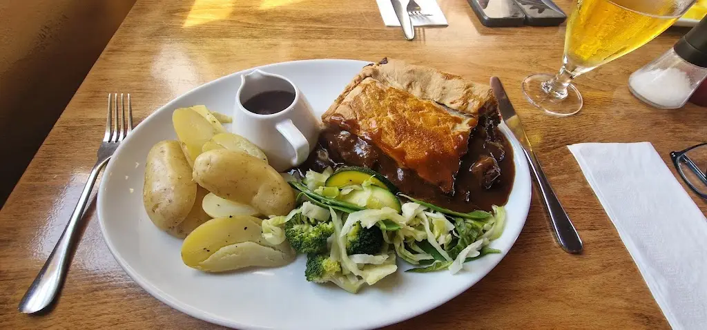 Menu_Crossways Inn and Bed & Breakfast_Huntspill_image_7