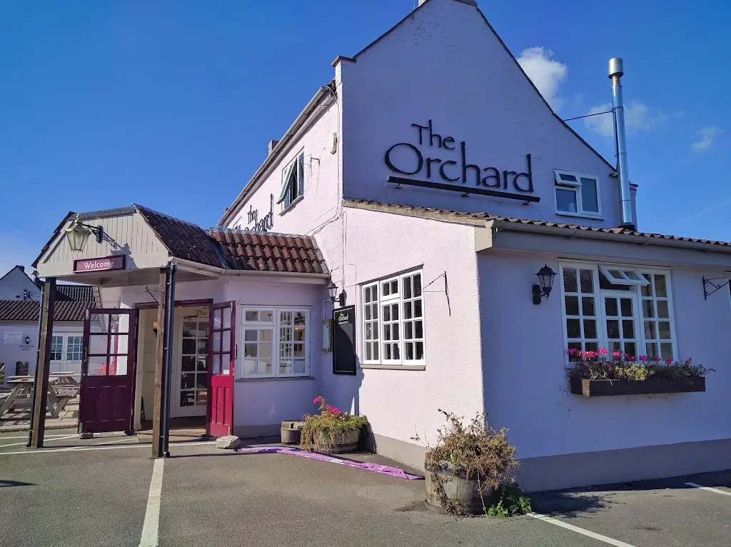 The Orchard Inn_Huntspill_slider_image_1