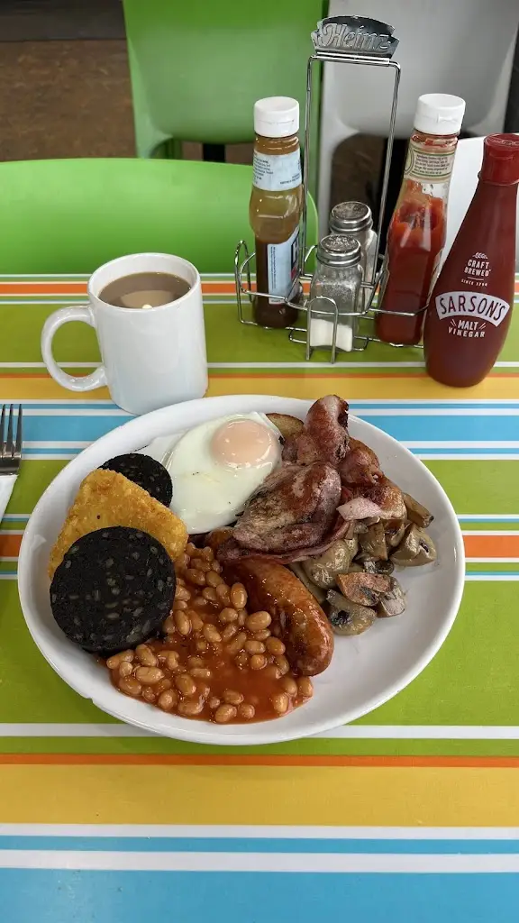 Matty “The CarnivWhore” Sharpe_The New Rays Roadhouse_Huntspill_review