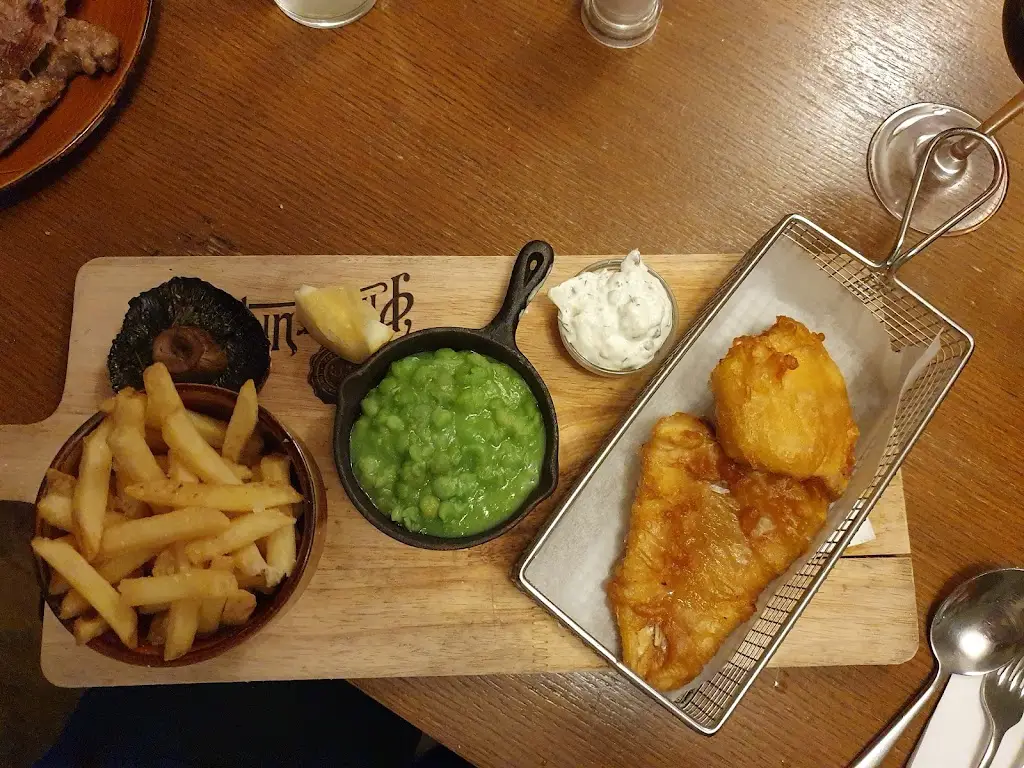 Menu_The Castle Inn_Hurst_image_8