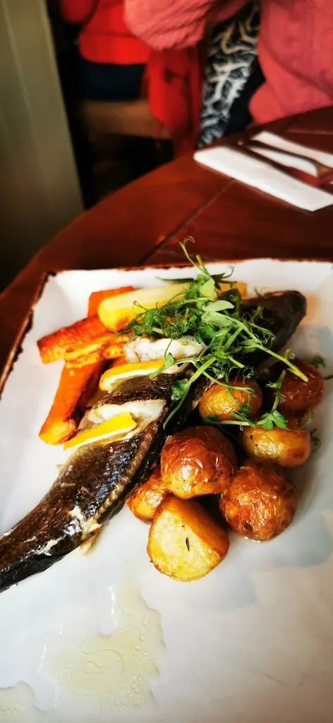 Menu_The Castle Inn_Hurst_image_9