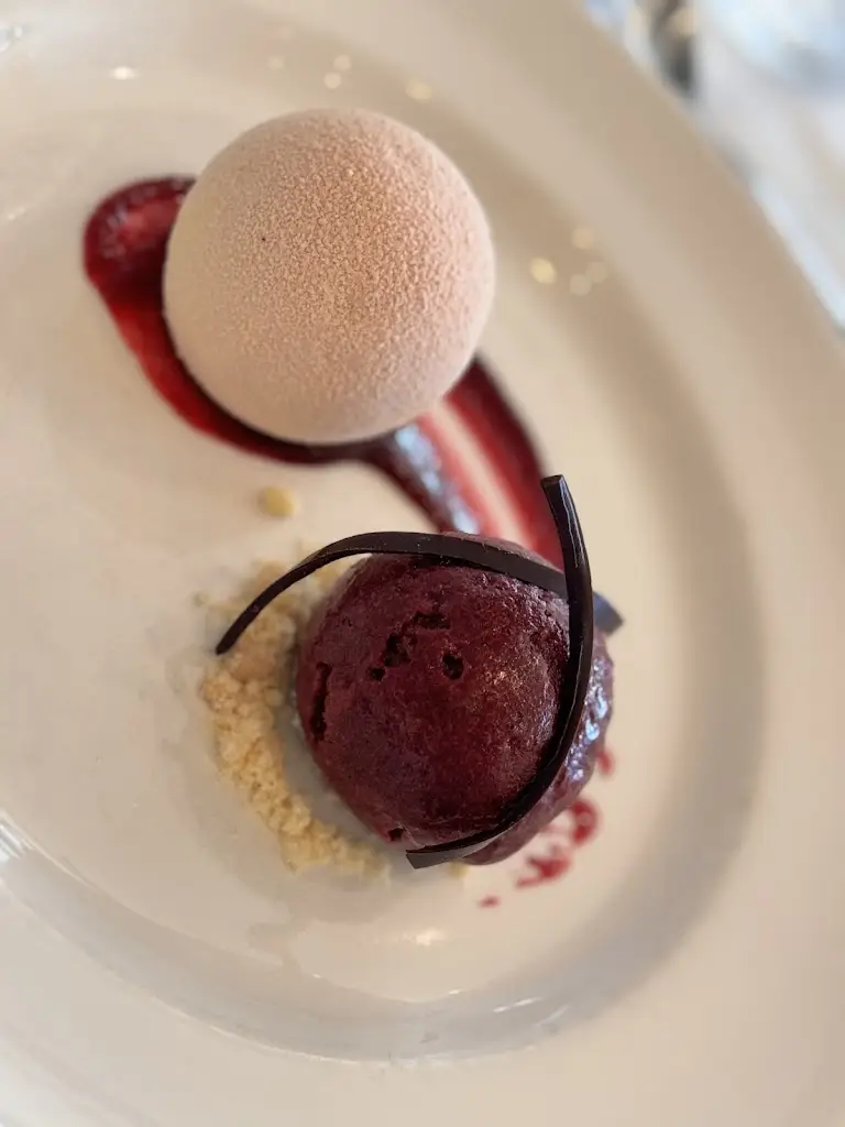 Menu_Caprice Restaurant at Crowne Plaza Reading_Hurst_image_9