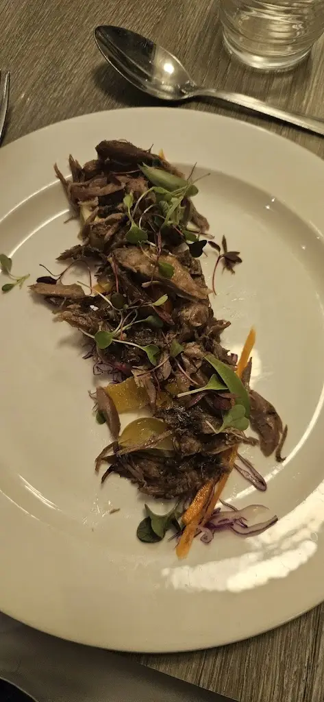 Gabriel Payne_Caprice Restaurant at Crowne Plaza Reading_Hurst_review