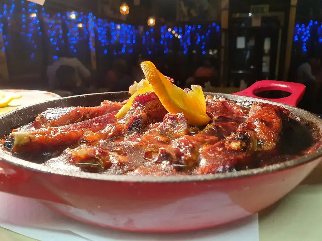 Pagliacci Restaurant_Hyde_slider_image_3