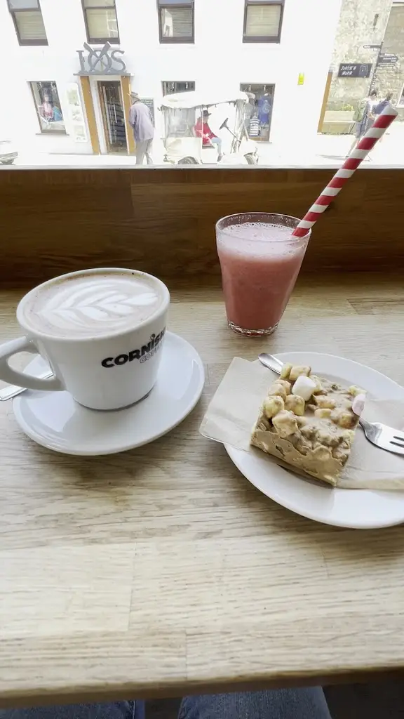 Hugh Street Cafe_Hugh Town_slider_image_2