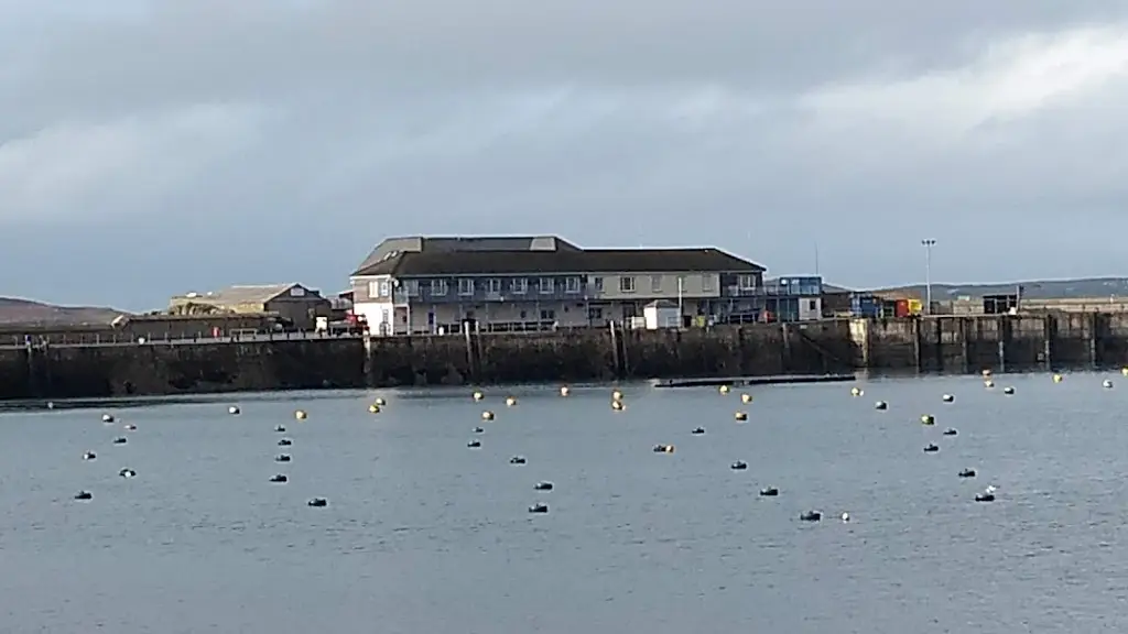 The Scillonian Club_Hugh Town_slider_image_3