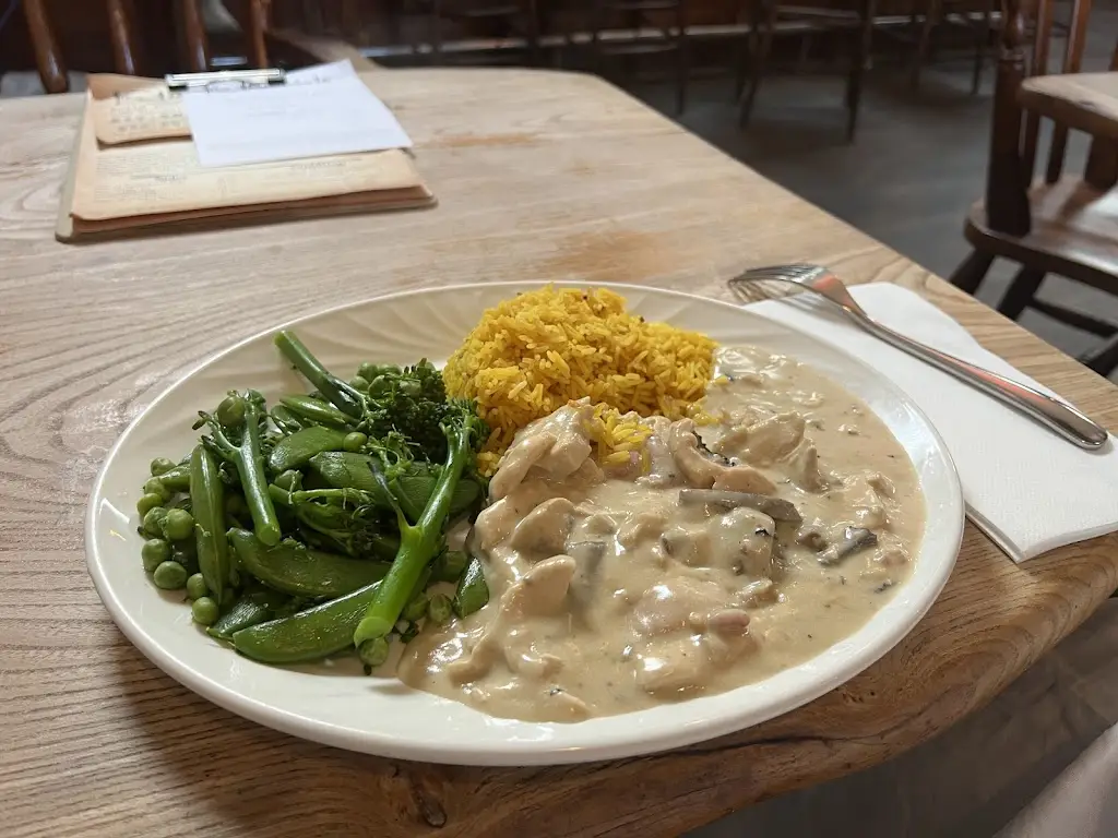 Susan Rodham_Old Town Inn_Hugh Town_review