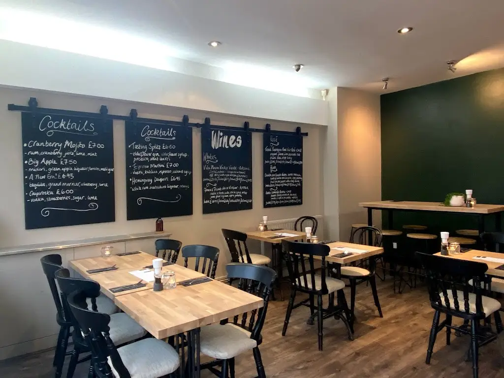 tasting bar & kitchen_Hoylake_slider_image_1