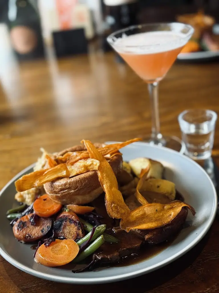 Rosalind Whiteley-Jones_21st Amendment_Hoylake_review