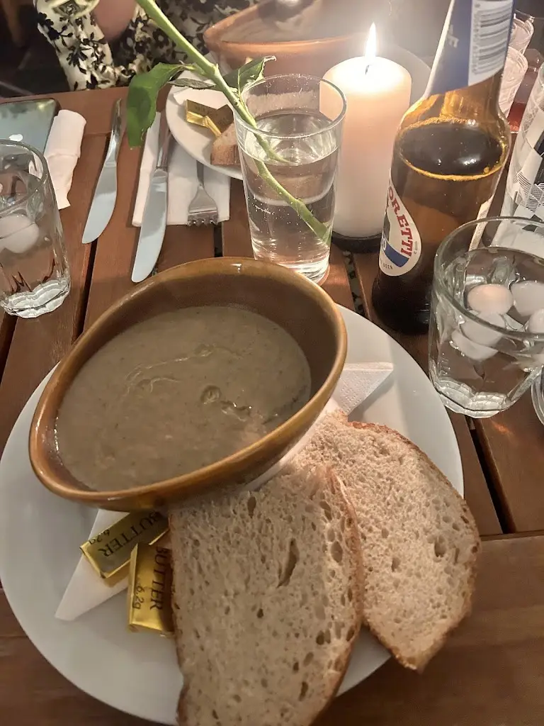 Sophie Lawson_Barbetta's_Hoylake_review