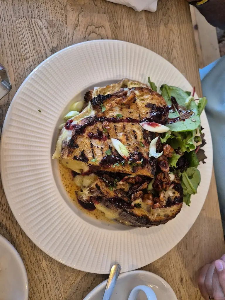 Mr Alex_Barbetta's_Hoylake_review