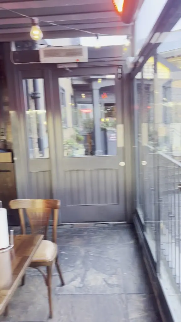 Hickory's Smokehouse West Kirby_Hoylake_slider_image_2