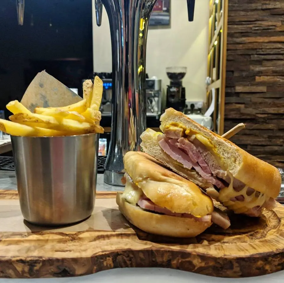 Menu_Grand Ave Bar and Restaurant_Hoylake_image_7