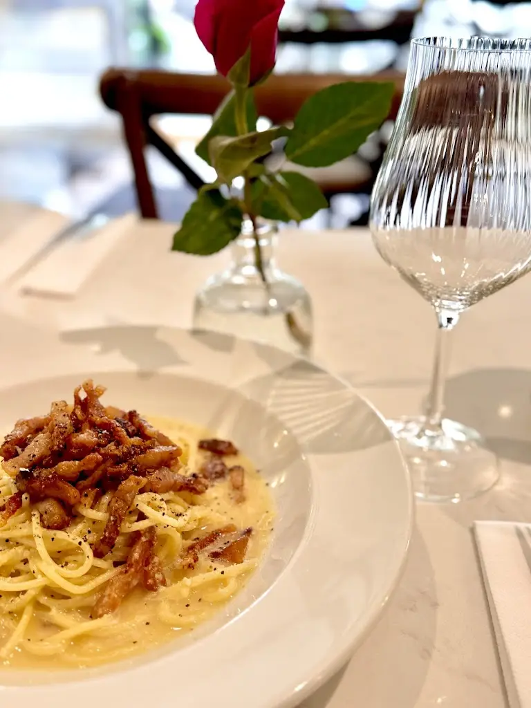 Mio Fiore Cafe - Hungerford_Hungerford_slider_image_3