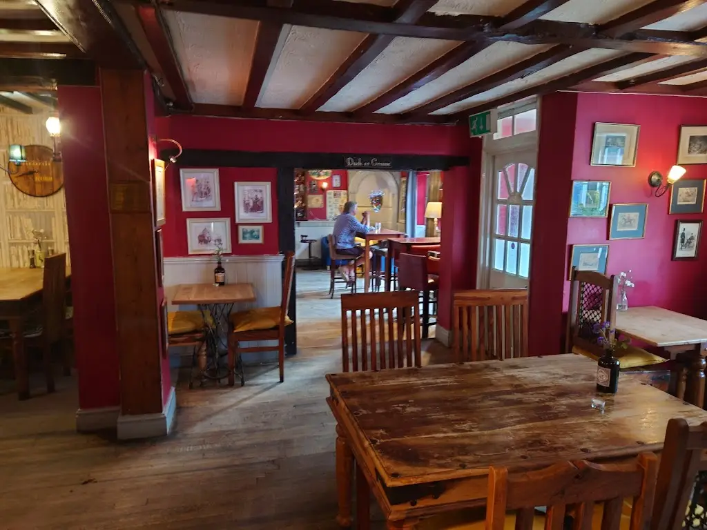 John O'Gaunt Inn restaurant in Hungerford