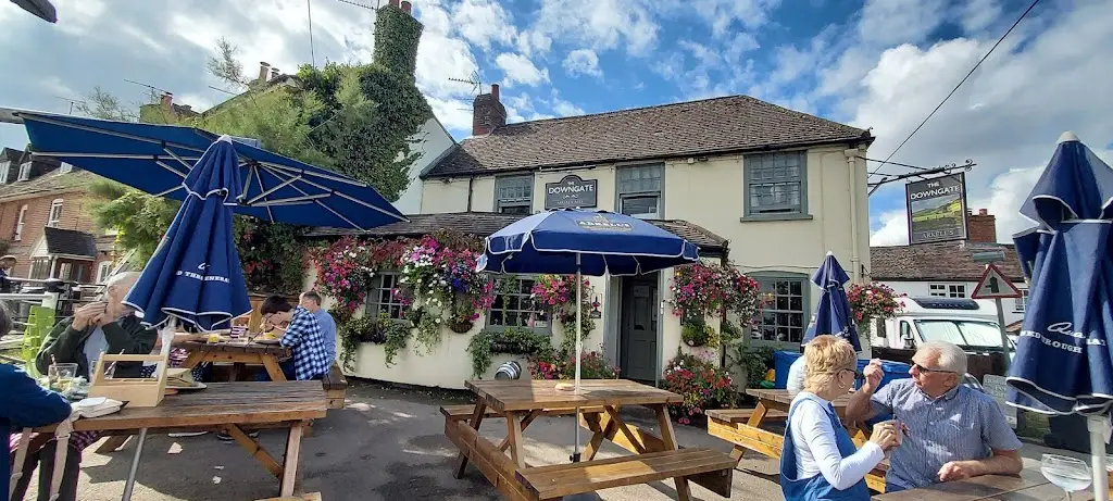 The Downgate Pub_Hungerford_slider_image_1