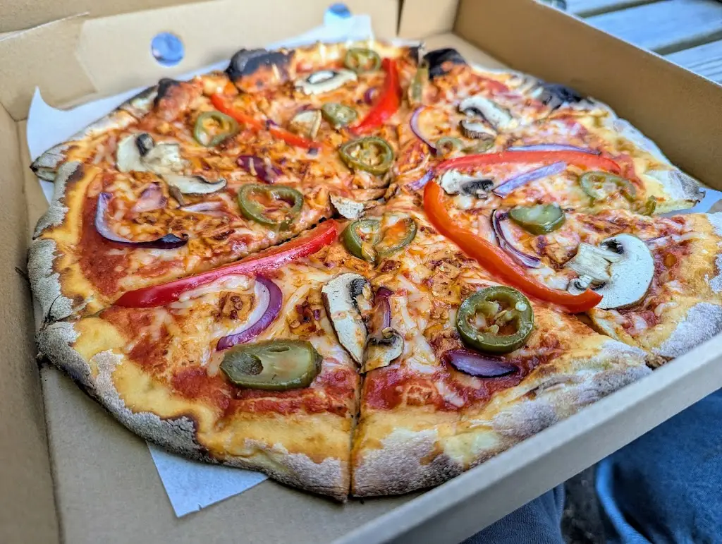 Ayeisha Doré-Richardson_The Borough Arms_Hungerford_review