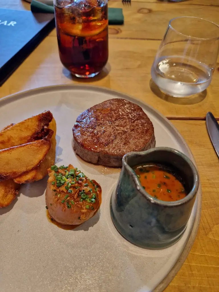 Menu_Restaurant Lovage by Lee Smith_Bakewell_image_7