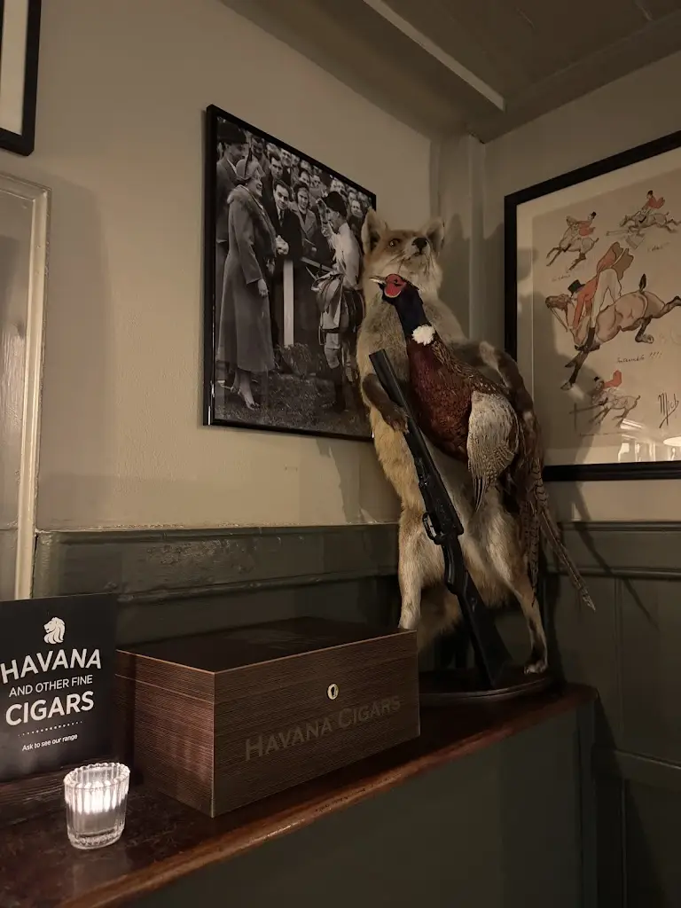 Cassie Verdecia_Pheasant Inn_Hungerford_reseña