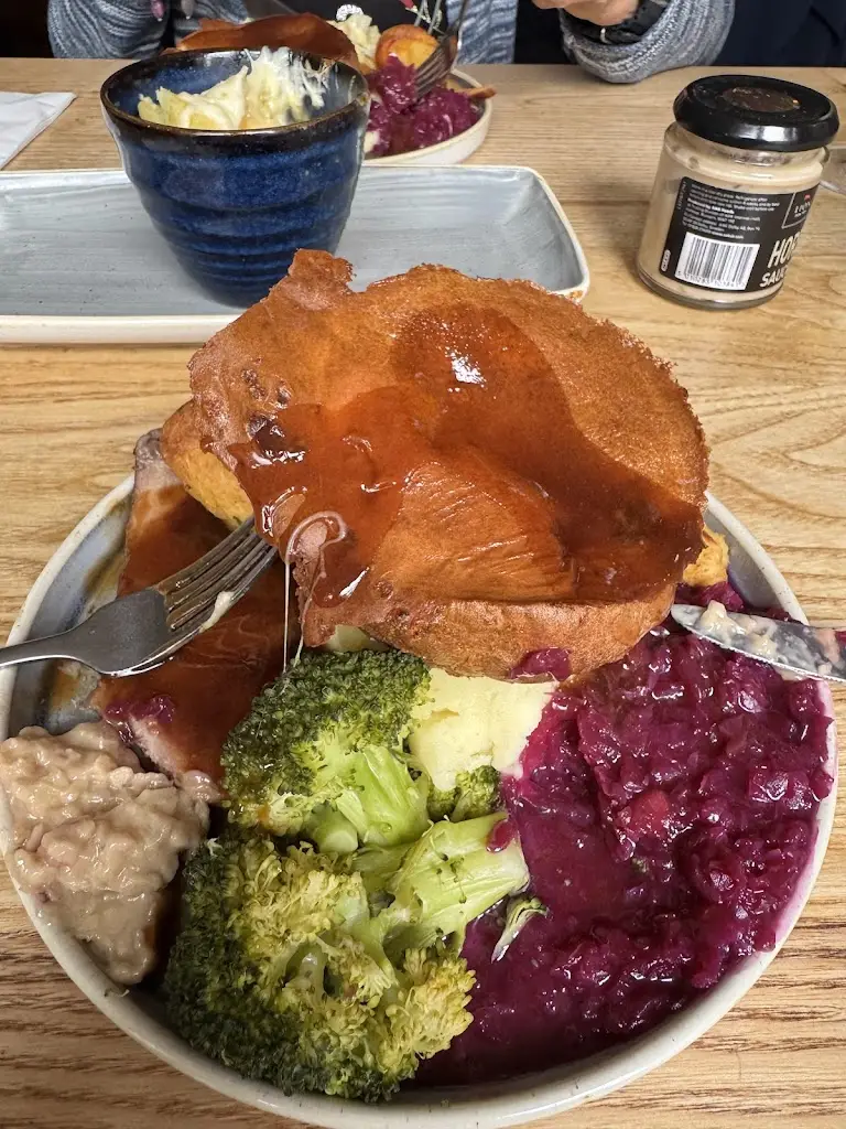 Timothy Donnison_Black Hat Ilkley_Ilkley_review