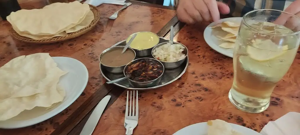 Menu_Rajas Indian Restaurant_Bakewell_immagine_3