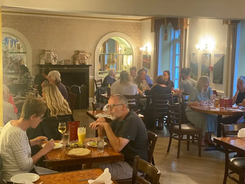 Rajas Indian Restaurant_Bakewell_slider_image_1