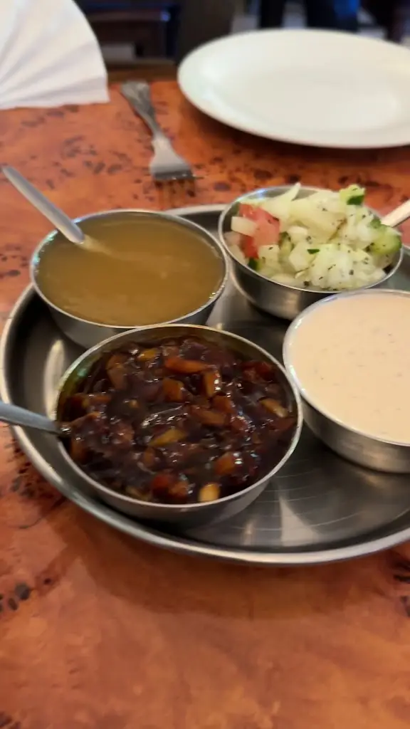 Rajas Indian Restaurant_Bakewell_slider_image_2