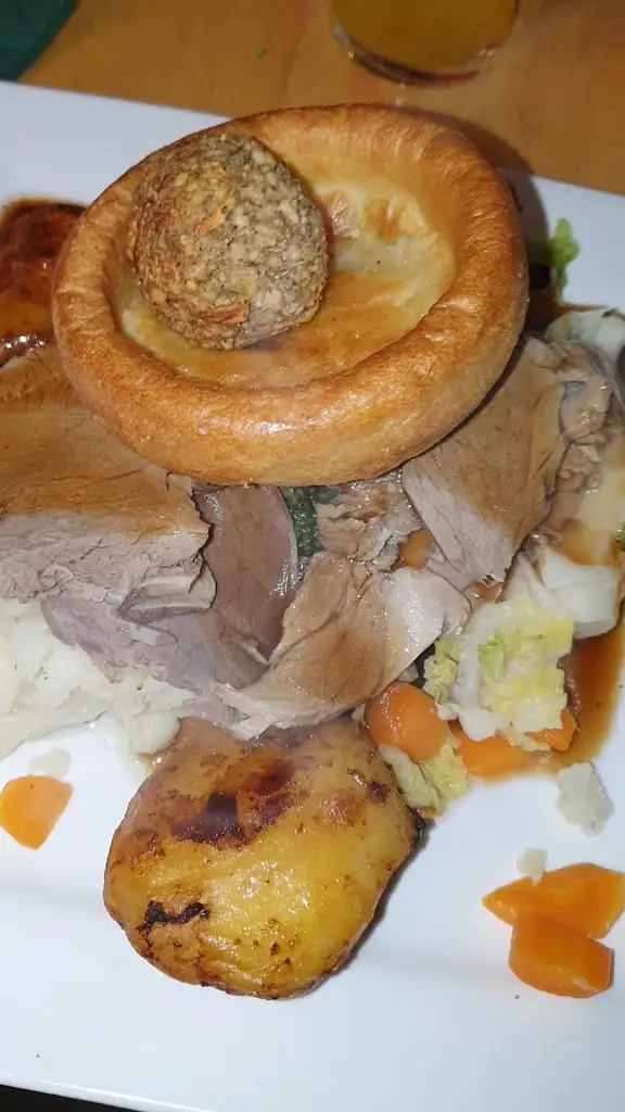 The Green Man_Ingrave_slider_image_2