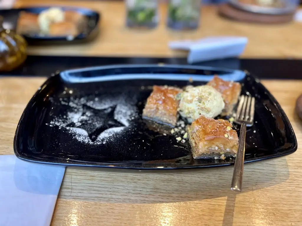 Menu_SUNSHINE MEZE, BBQ, WINE & COCKTAIL BAR_Hythe_image_7