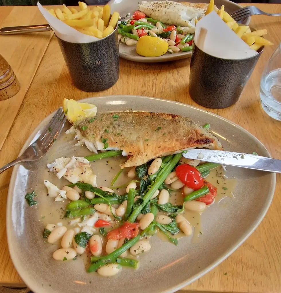 David Harries_AZZUR italian restaurant_Hythe_review