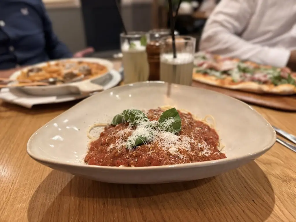 AZZUR italian restaurant_Hythe_slider_image_2