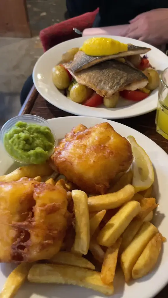 The Lazy Shack_Hythe_slider_image_2