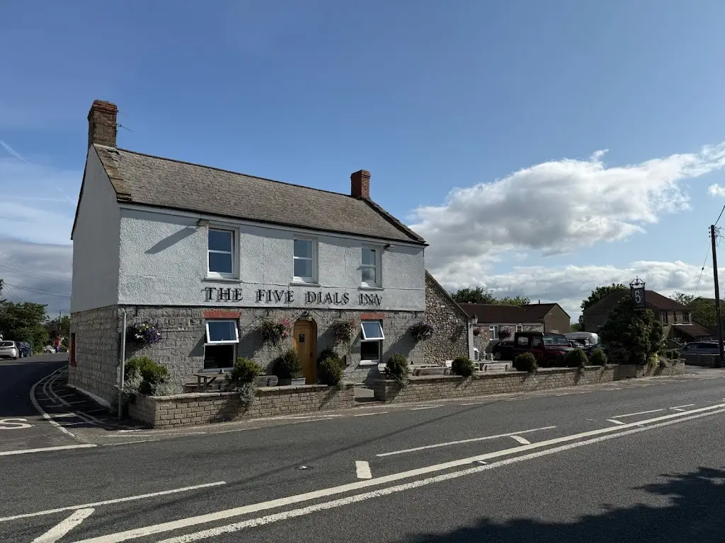 The Five Dials Inn_Ilminster_slider_image_3