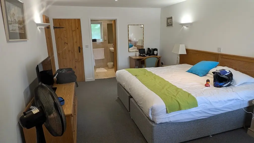 Karl Cocklin_The Flying Fish Pub & Restaurant_Ilminster_review