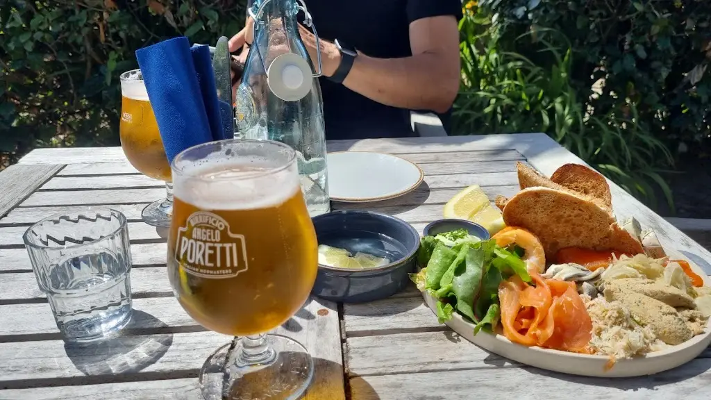 Menu_The Ruin Beach Café_Isles of Scilly_image_6