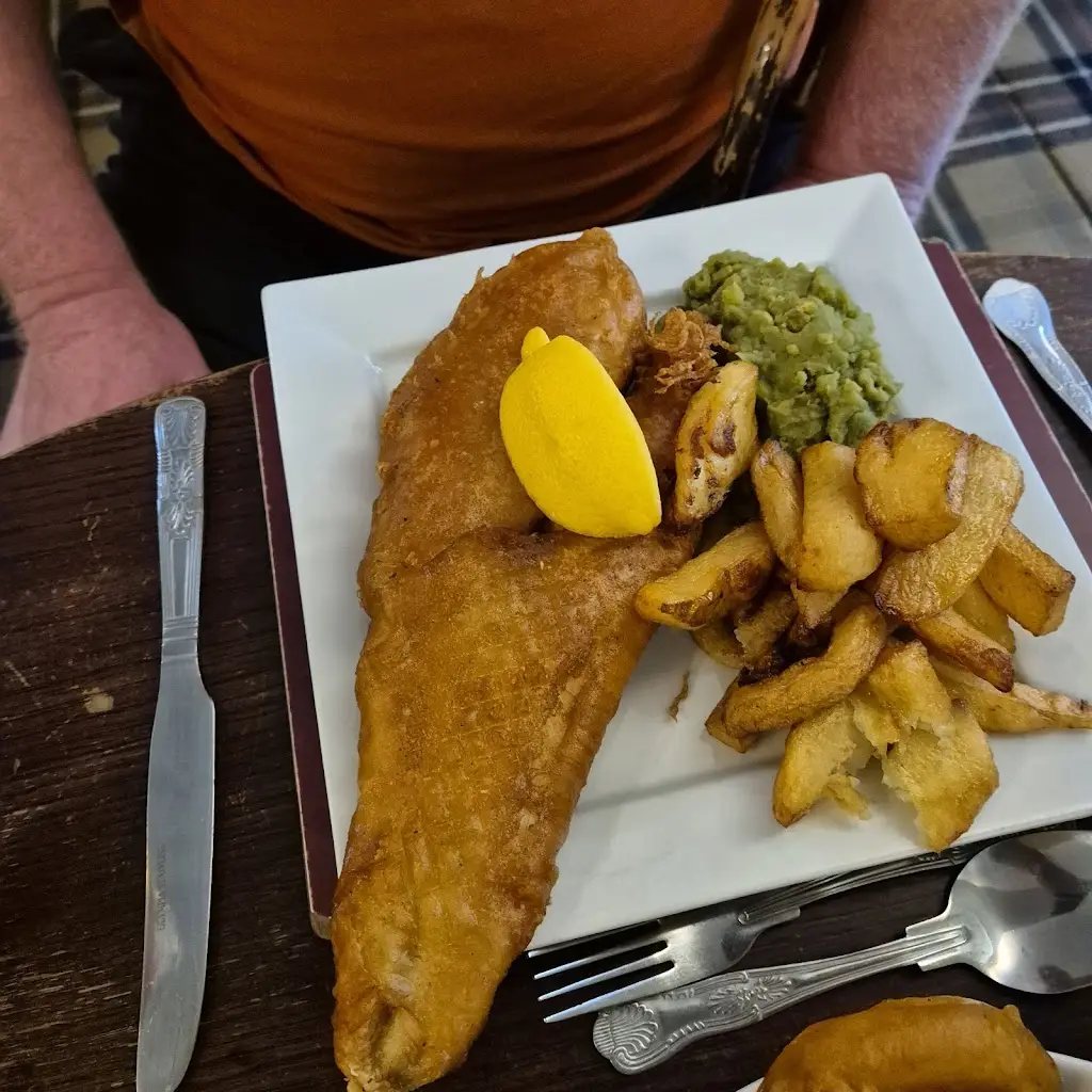 Donna Roberts_The Hare & Hounds_Hoyland Nether_review