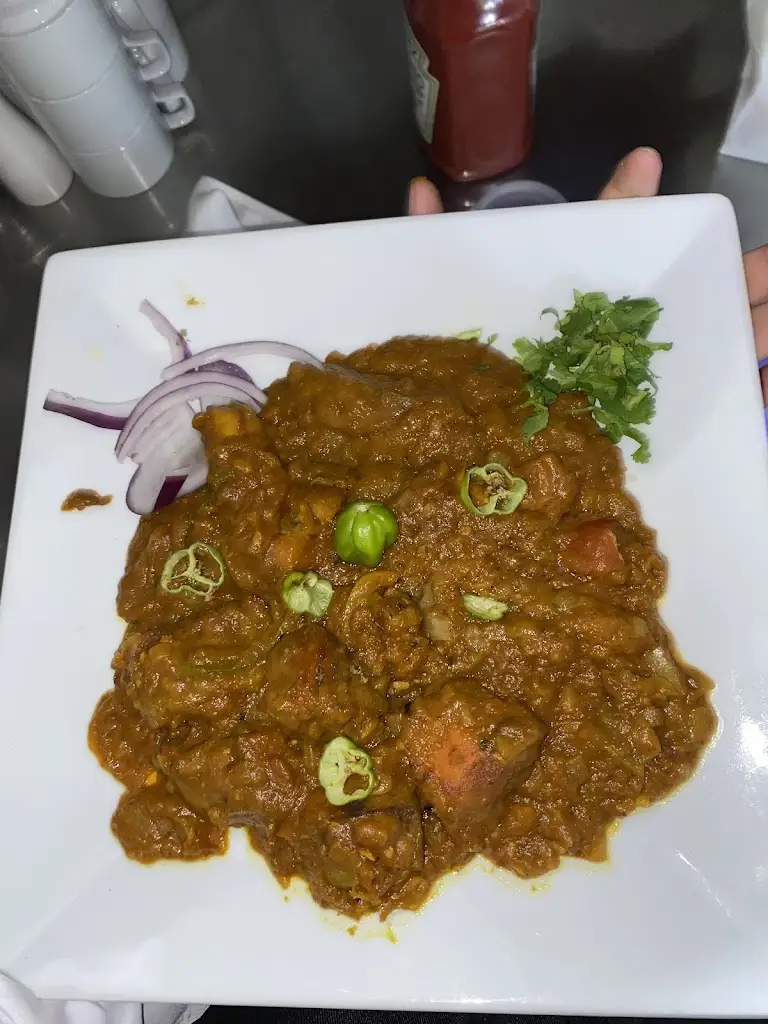 Royal Bengal_Hoyland Nether_slider_image_2