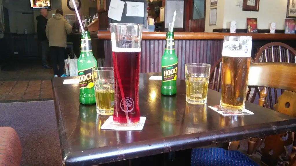 The Beggar & Gentleman_Hoyland Nether_slider_image_3