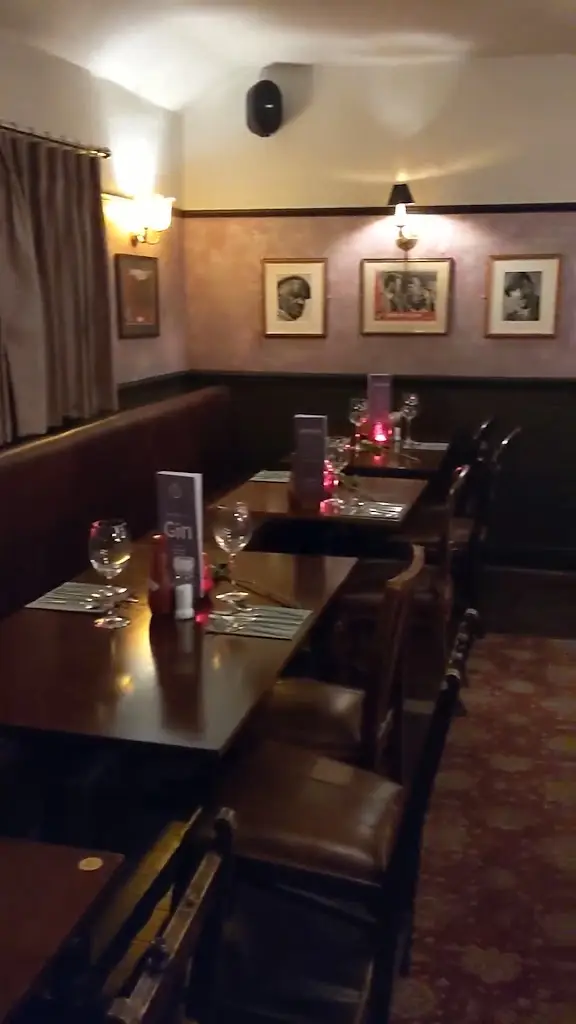 The Milton Arms_Hoyland Nether_slider_image_2