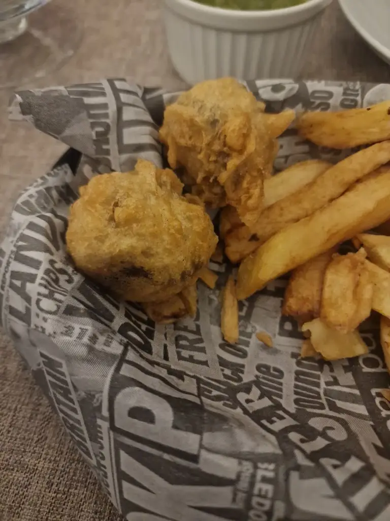 Mick Heard_Ernie's Fish & Chips_Hoyland Nether_review