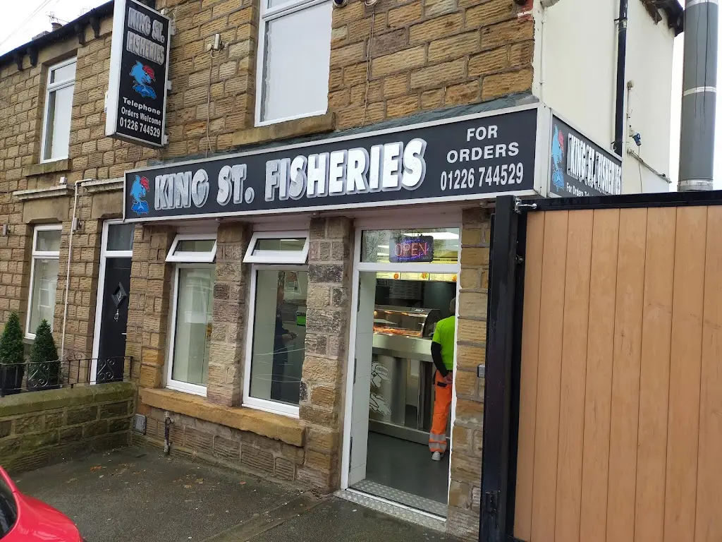 Lee Flash_King Street Fisheries_Hoyland Nether_review