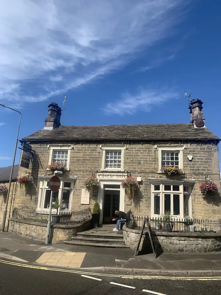 richard fleckney_Castle_Bakewell_review